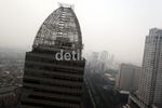 Jakarta Berkabut Putih