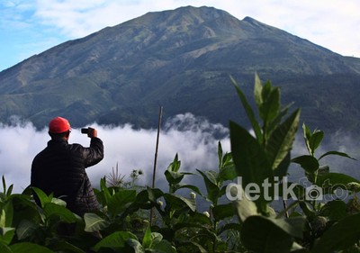 Keindahan Merapi & Merbabu Bukan Khayalan