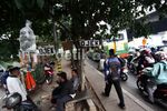 Gaya Unik Ojek Pancoran