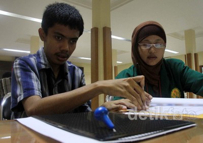 18 Siswa Berkebutuhan Khusus Ikut Ujian SMPTN