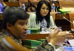 Kelar Diperiksa BK, Karolin Tampil Cantik di DPR