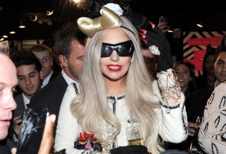 Lagunya Diolok-olok Madonna, Lady Gaga Tak Mau Membalas