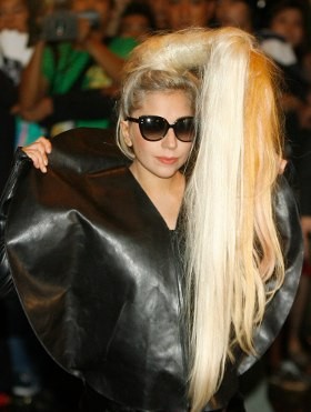 Jadwal Refund Tiket Lady Gaga Kategori Tribune 1 Orange & Green