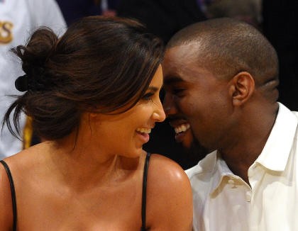 Kanye West Ingin Buru-buru Punya Anak dari Kim Kardashian