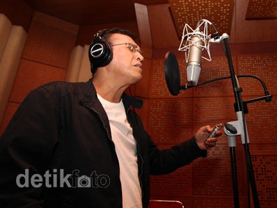 Belum Ada Judul Iwan Fals Jadi Soundtrack Mama Cake