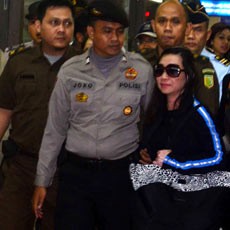 Kronologi Kaburnya Sherny ke AS, Hingga Dideportasi ke Indonesia