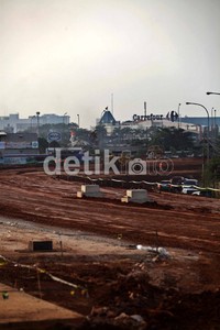 Tol sepanjang 7,67 km ini nantinya akan dimulai dari ujung ruas JORR di Ulujami dan berakhir di Kebun Jeruk IC.
