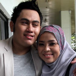 Nassar KDI & Muzdhalifah Ingin Umroh Sekaligus Bulan Madu