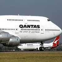 Milyuner Australia Niat Borong Saham Qantas