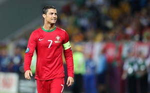 Portugal Harus Kalahkan Denmark Demi Ronaldo