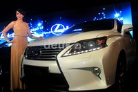 Mobil Lexus CT 200 h berteknologi Hybrid dibanderol dengan harga kisaran Rp 700-800 juta. Agung Pambudhy/detikcom.