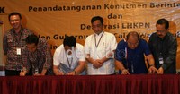 Mereka menandatangani komitmen berintegritas di Gedung KPK Jalan Rasuna Said, Kuningan, Jakarta, Kamis (14/6). Ramses/detikcom.