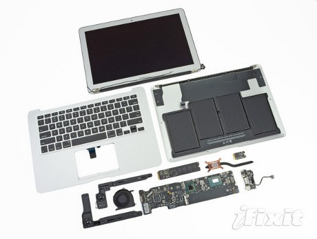 MacBook Air Generasi Baru Ditelanjangi