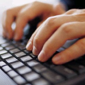 Coding Sambil Nyantai di Pantai