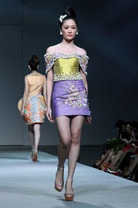 Jeanny Ang Beauty Treasure APPMI Fashion Chinese Couture 2012 at Ballroom Hotel Mulia. Jakarta. [Foto: Mohammad Abduh/Wolipop]