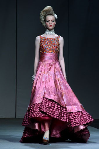 Jeanny Ang Beauty Treasure APPMI Fashion Chinese Couture 2012 at Ballroom Hotel Mulia. Jakarta. [Foto: Mohammad Abduh/Wolipop]