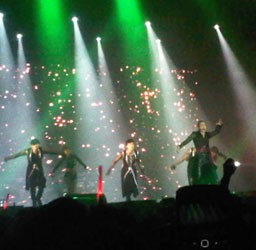 Konser Junsu JYJ Sederhana nan Memukau