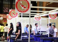 Super Koi Show 2012 diikuti peserta dari dalam dan luar negeri, di antaranya Malaysia, Hong Kong, Thailand, Cina, Thailand, dan Jepang.