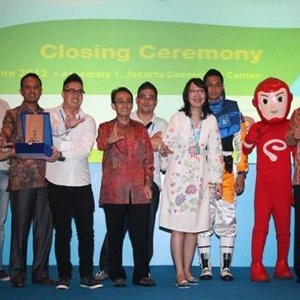 Ini Dia Ponsel & Operator Terbaik di ICS 2012