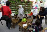Wah! Ada Kursi & Meja dari Kertas Koran