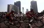 Atlet Sepeda Adu Kecepatan di Jakarta