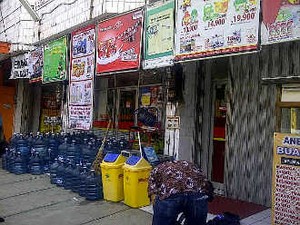 Gondol Rp 60 Juta, Perampok Juga Ambil Rekaman CCTV Alfamart Duren Sawit