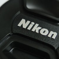 Nikon Ukir Sejarah dengan 70 Juta Lensa
