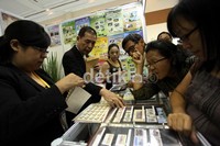 Pameran tingkat dunia ini mengambil tema Bringing to The World of Peace Through Stamp, atau jembatan menuju dunia yang damai melalui perangko.