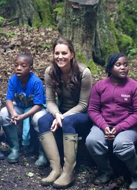 Kate terlibat dengan semua aktivitas bersama anak-anak di sana. David Parker-WPA Pool/Getty Images.David Parker-WPA Pool/Getty Images.