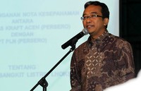 Direktur Utama PLN Nur Pamudji memberikan sambutan seusai penandatanganan kerjasama. (Humas PLN).