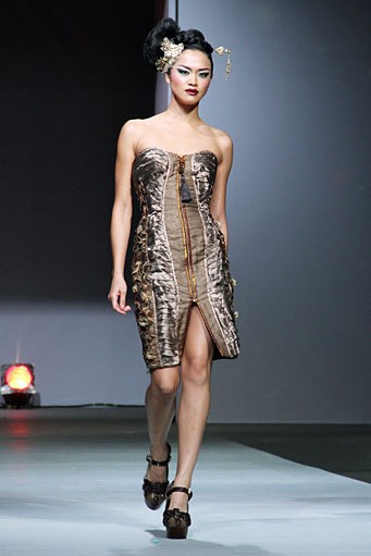 Rudy Chandra Beauty Treasure. APPMI Fashion Chinese Couture 2012 at Ballroom Hotel Mulia. Senayan. Jakarta.[Foto: Mohammad Abduh/Wolipop]