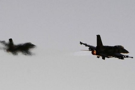 Serangan Israel Tewaskan 2 Warga Palestina, Hamas Tembakkan Roket