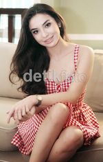 Cantiknya Si Kotak-kotak Manohara