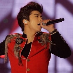Rilis Album Bersamaan, Wooyoung 2PM Siap Hadapi SuJu & 2NE1