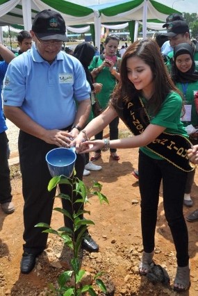 Cerita Tasya Kamila Diarak Keliling Kota Sarolangun