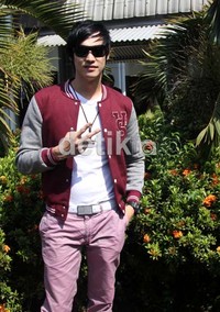 Irwan berpose saat ditemui di Studio RCTI, Kebon Jeruk, Jakarta Barat, Selasa (19/6/2012). Gus Mun/detikcom.