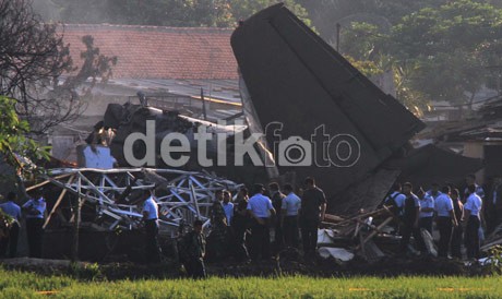 Saksi Mata: Getaran Saat Fokker Jatuh Seperti Gempa