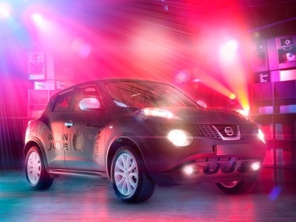 Wow! Nissan Juke dengan Audio 19.000 Watt
