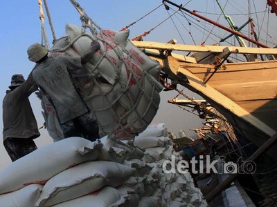 Pekerja Informal Indonesia Terbesar di Asia