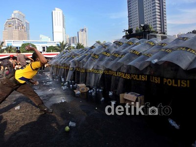 Simulasi Pengamanan Pemilukada DKI Jakarta