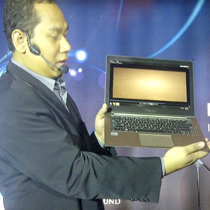Asus Tawarkan Upgrade ke Windows 8