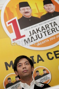 Vokalis dMasiv , Ryan diantara artis lain pendukung Foke-Nara. Pemenang Pilkada tahun ini akan menduduki kursi Gubernur DKI jakarta hingga 2017.