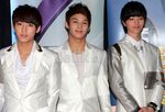 7 Pria Ganteng Born to Beat