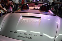 Mobil tersebut diklaim lebih hemat bahan bakar minyak hingga 15 persen, karena lebih ringan. Pengurangan bobot terjadi pada casis dan penggunaan bodi almunium yang lebih ringan. (M Ikhsan/detikOto).