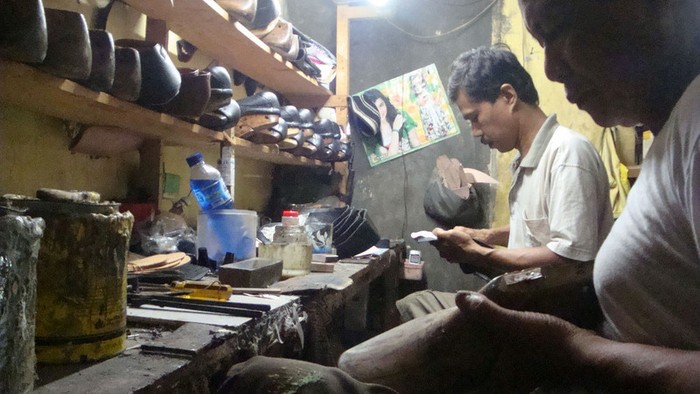Industri RI Sulit Bersaing Karena Kebanyakan Sarjana Politik