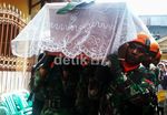 Jenazah Korban Fokker TNI AU Tiba di Makassar