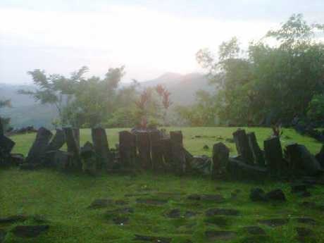 Gunung Padang di Cianjur Menyimpan Jejak Emas?