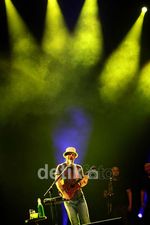 Konser Penuh Cinta Jason Mraz