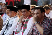Deklarasi damai itu bertujuan mengajak pasangan calon dan para pendukungnya untuk berkomitmen siap terpilih dan siap untuk tidak terpilih.