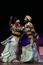 Pentas Teater Jomplang Gambaran Realita Hidup